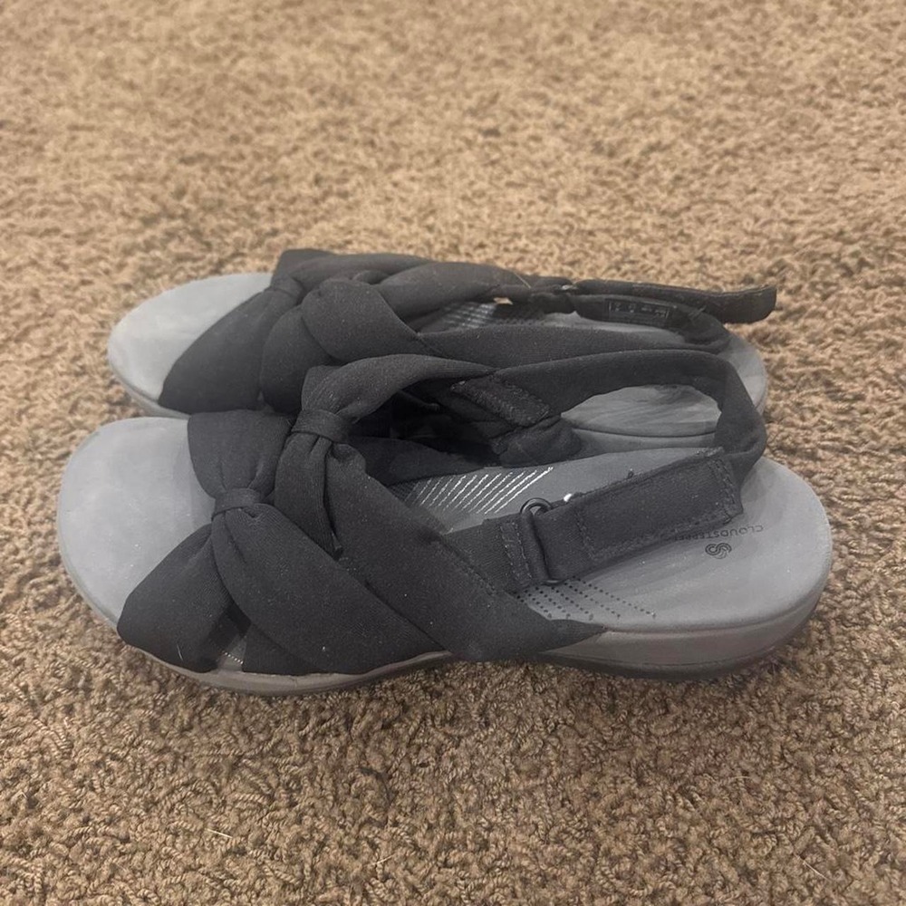 Clark's black and grey chunky sandals